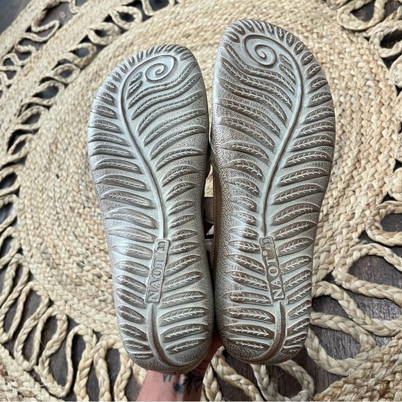 NAOT Women's Lace-up Kata Shoe Beige Lizard/Khaki/Arizona Tan - 39 US 8 - Picture 5 of 6